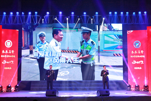 1483066158673097417.jpg 20161230zzb4.jpg